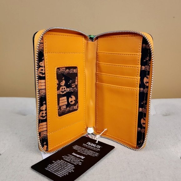 Loungefly Peanuts Snoopy the Great Pumpkin Halloween GID Zip Around Wallet NEW - Picture 11 of 13
